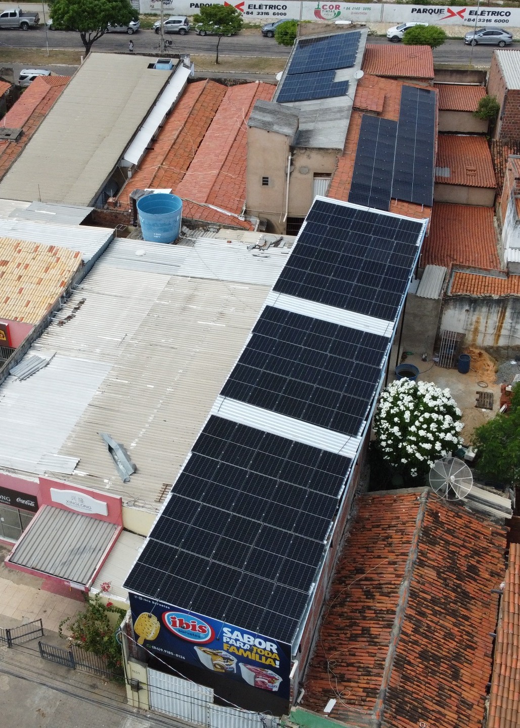 Sistema fotovoltaico do projeto Sorvete Ibis I, em Mossoró/RN